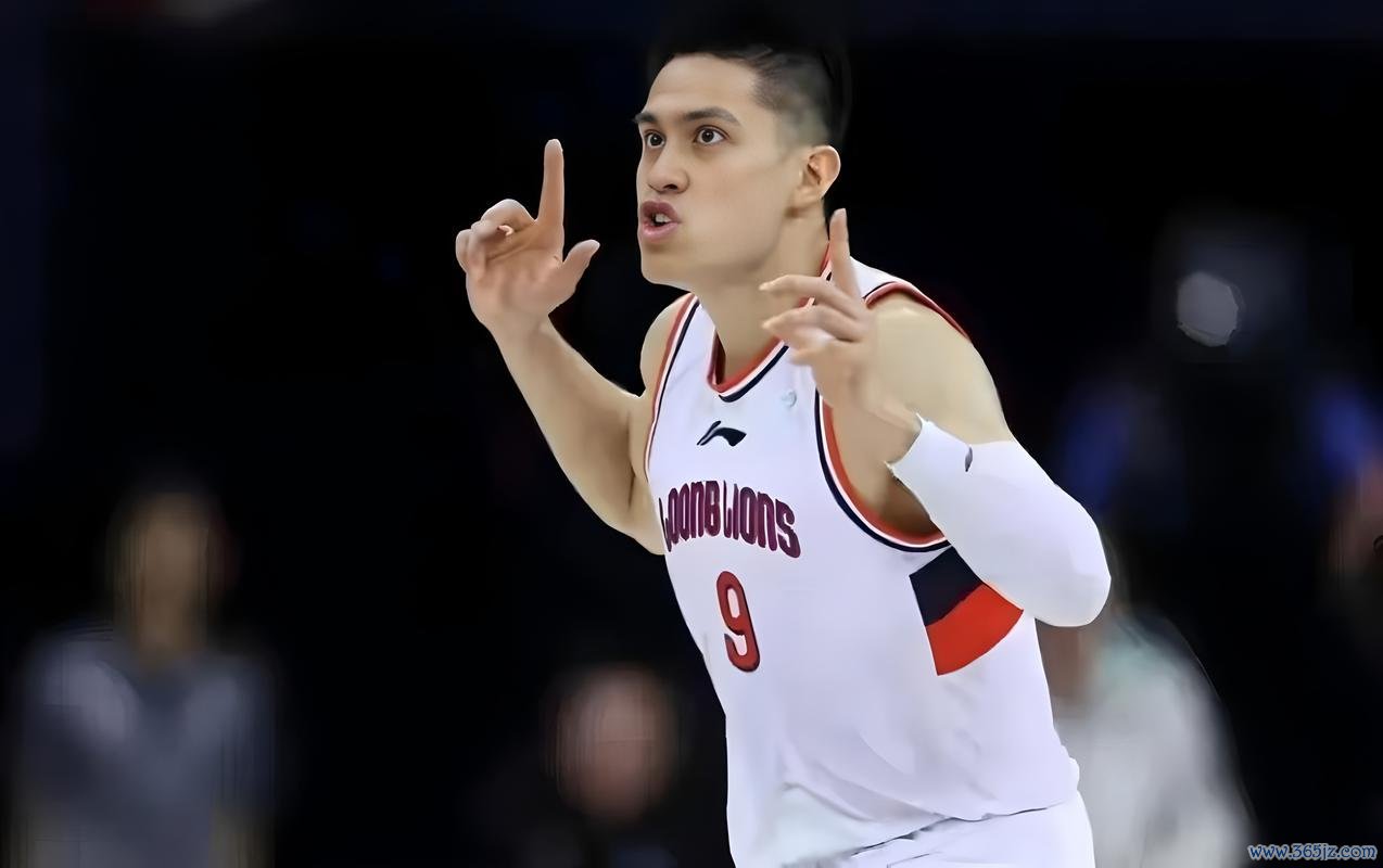 陈盈骏砍18分首钢加时力克上海 吉林惜败北控 陈盈骏砍18分首钢加时力克上海 吉林惜败北控