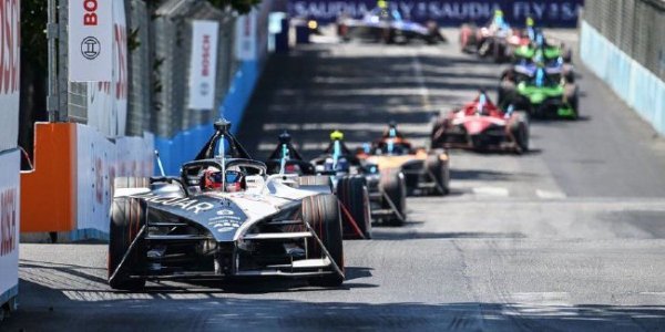 星空体育APP FE罗马站R13：埃文斯获胜 卡西迪亚军领跑积分榜